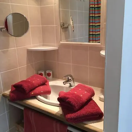 Maison Blum بيت للعطل *